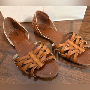 Mossimo Cognac Sandals Size 8.5